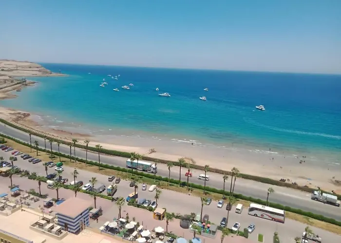 Porto Sokna Pyramids Seaview Ain Sukhna
